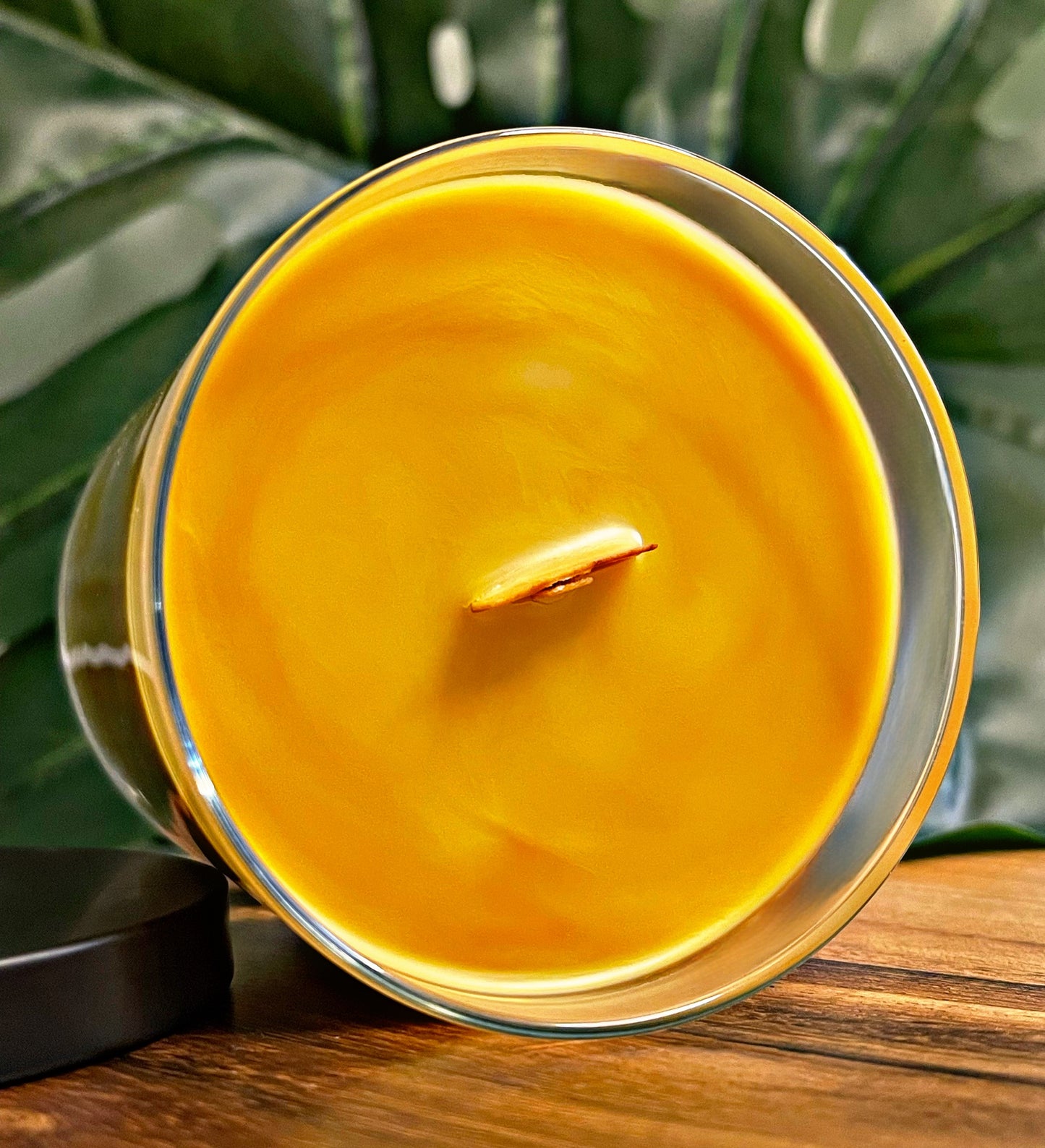 Cinnamon Bun Marbled Candle Premium Wax Wooden Wick 9 oz Jar